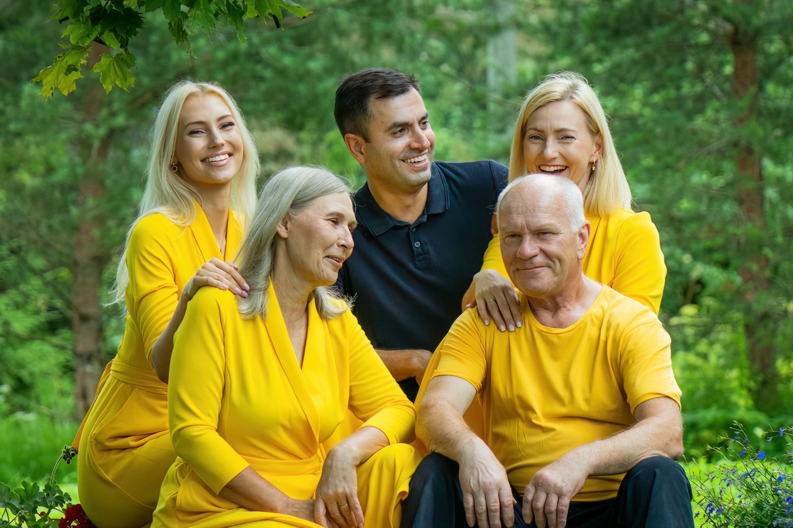 Nurme pere: Luule, Marit, Miia, Märt ja Jimmy
